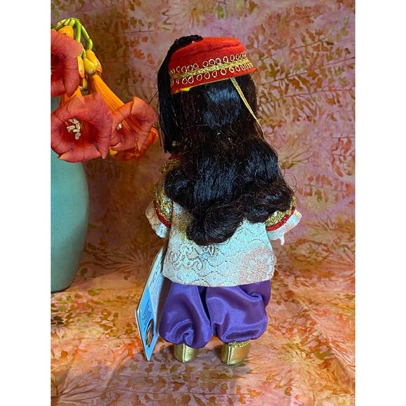 Vintage Madame Alexander Doll Turkey #587 8” Tag Box & Stand 1970s Turkish - Picture 4 of 6